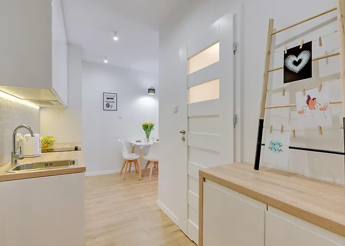 Chmielna 72 Apartment